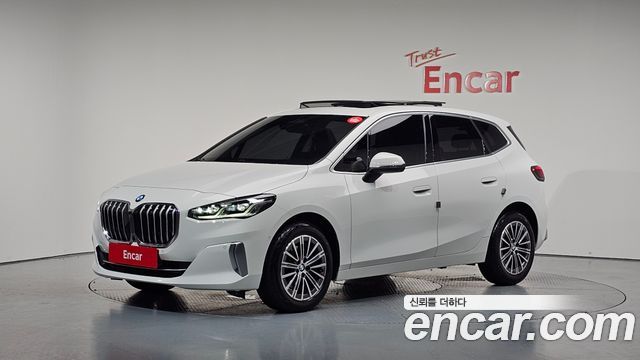 BMW 2-Series 220i Luxury