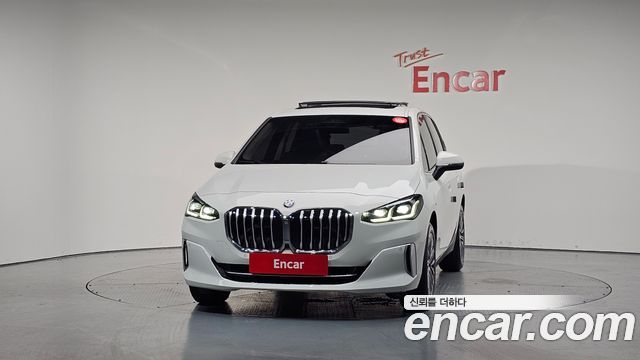 BMW 2-Series 220i Luxury