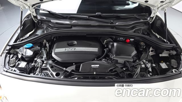 BMW 2-Series 220i Luxury