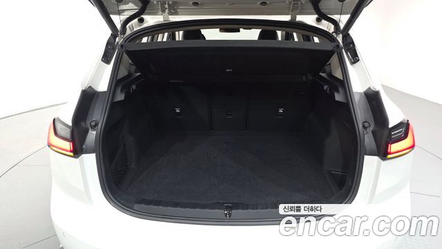 BMW 2-Series 220i Luxury