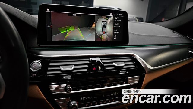 BMW 5-Series 520i M Sport