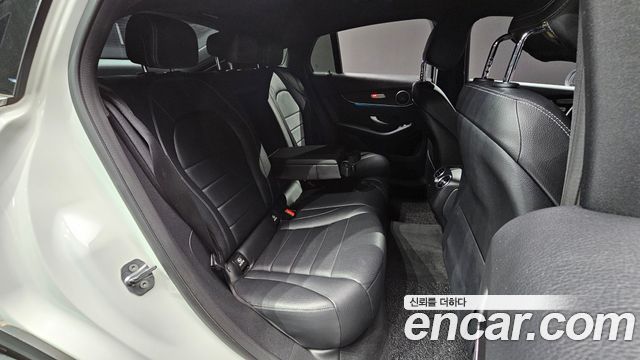 Mercedes-Benz GLC-Class GCL300 4MATIC Coupe
