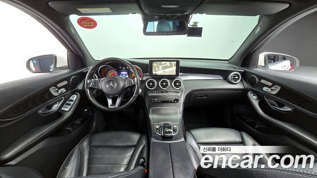 Mercedes-Benz GLC-Class GLC220 d 4MATIC Premium