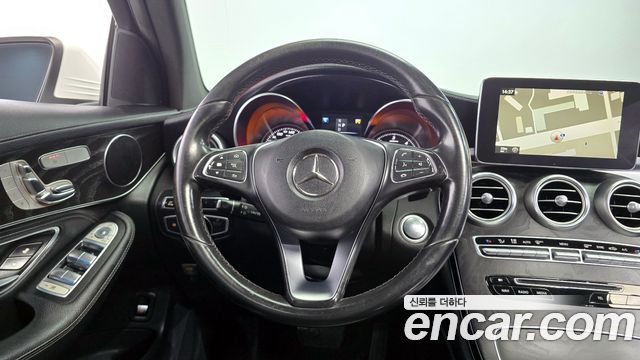 Mercedes-Benz GLC-Class GLC220 d 4MATIC Premium