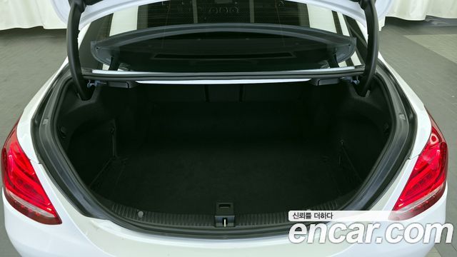 Mercedes-Benz C-Class C220 d 4MATIC