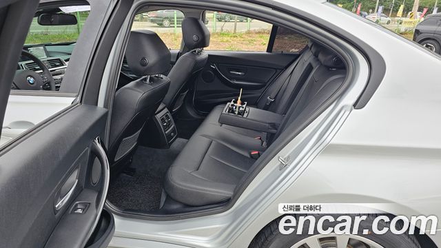 BMW 3-Series 320d