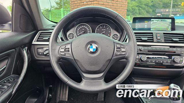 BMW 3-Series 320d