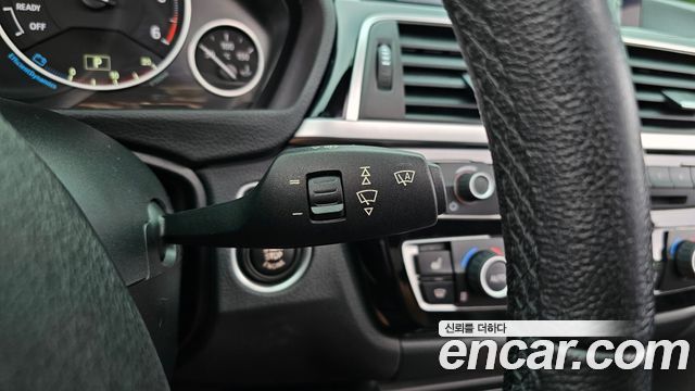 BMW 3-Series 320d