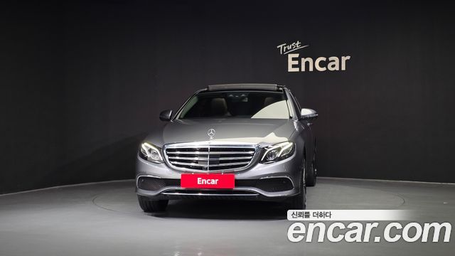 Mercedes-Benz E-Class E450 4MATIC Exclusive
