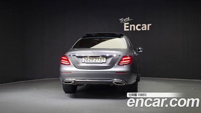 Mercedes-Benz E-Class E450 4MATIC Exclusive