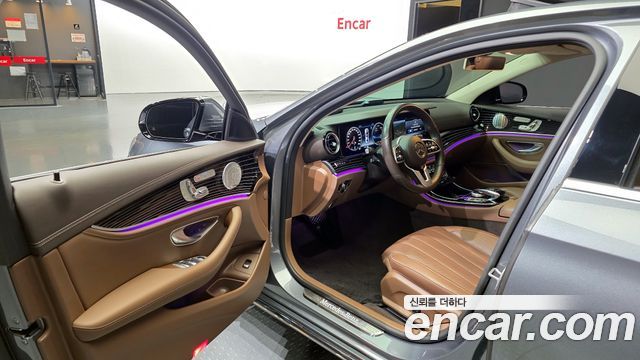 Mercedes-Benz E-Class E450 4MATIC Exclusive