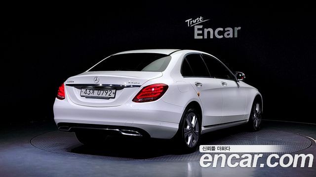 Mercedes-Benz C-Class C220 d 4MATIC