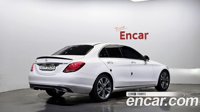 Mercedes-Benz C-Class C200 Avantgarde