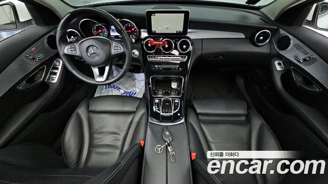 Mercedes-Benz C-Class C200 Avantgarde