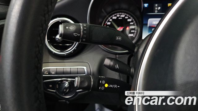 Mercedes-Benz C-Class C200 Avantgarde