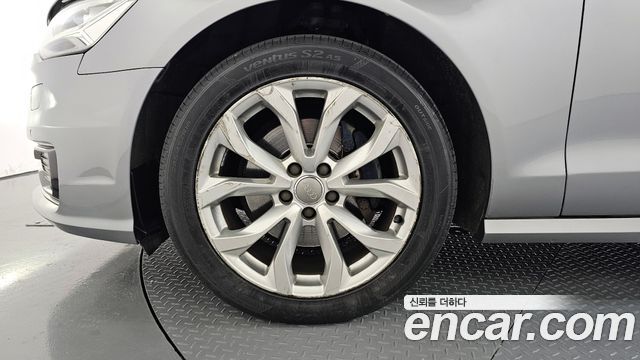 Audi A6 35 TDI Premium