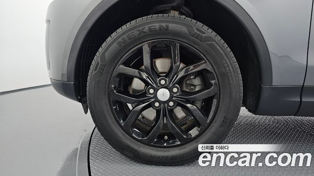 Land Rover Discovery 2.0 SD4 SE