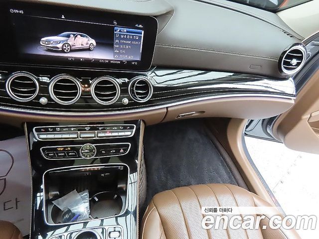 Mercedes-Benz E-Class E450 4MATIC Exclusive