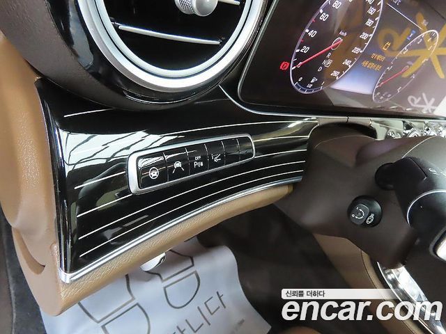 Mercedes-Benz E-Class E450 4MATIC Exclusive