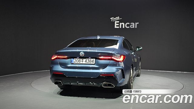 BMW 4-Series M440i xDrive Coupe