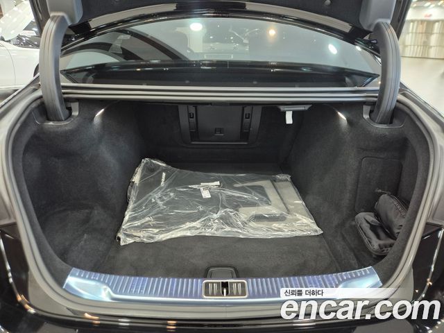 Mercedes-Benz S-Class S500L 4MATIC