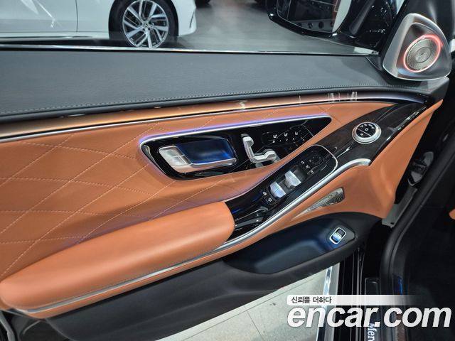 Mercedes-Benz S-Class S500L 4MATIC