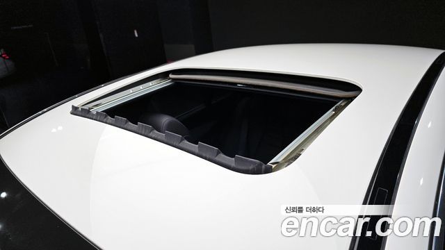 Mercedes-Benz E-Class E250 Avantgarde