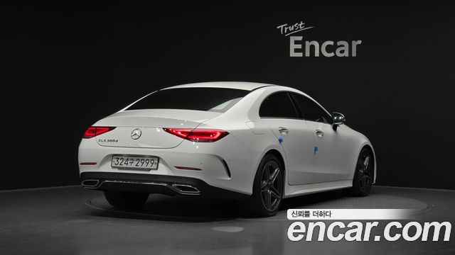 Mercedes-Benz CLS-Class CLS300d AMG Line