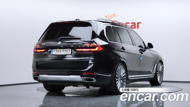 BMW X7 xDrive 40i Design Pure Excellence 7-Seater
