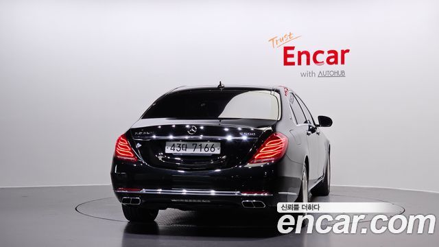 Mercedes-Benz S-Class Maybach S500 4MATIC