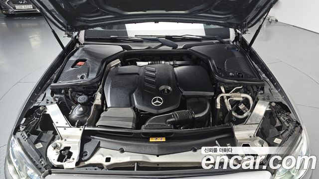 Mercedes-Benz E-Class E220d Exclusive