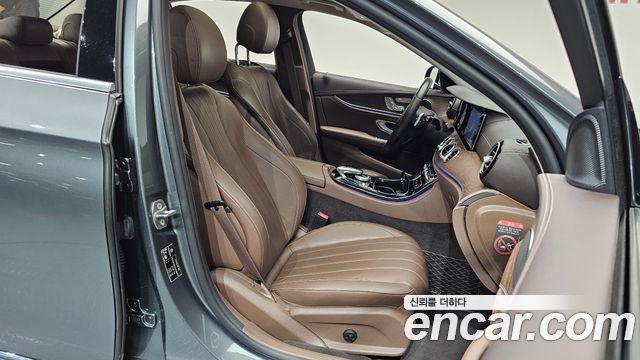 Mercedes-Benz E-Class E220d Exclusive