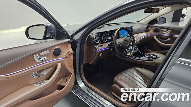 Mercedes-Benz E-Class E220d Exclusive