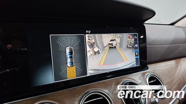 Mercedes-Benz E-Class E220d Exclusive