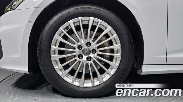 Audi A6 45 TFSI Premium
