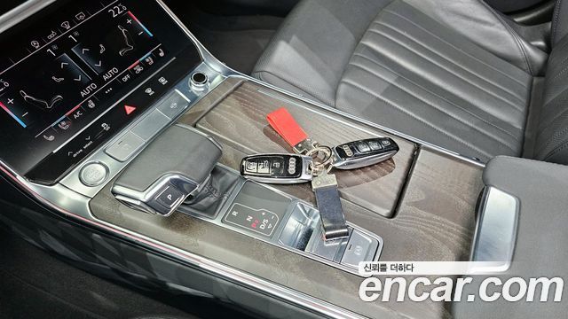 Audi A6 45 TFSI Premium