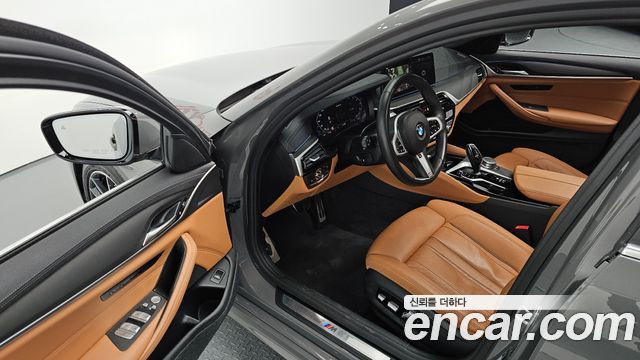 BMW 5-Series 520i M Sport