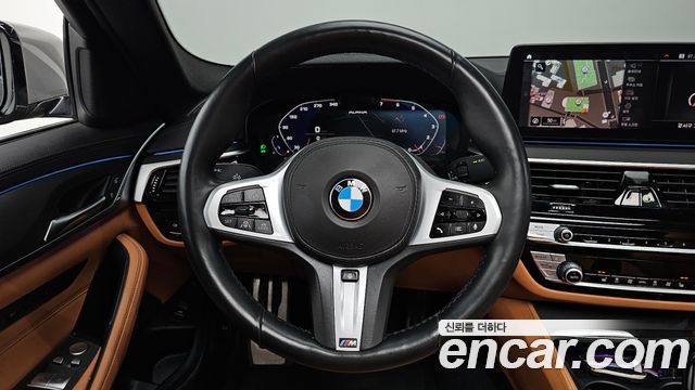 BMW 5-Series 520i M Sport