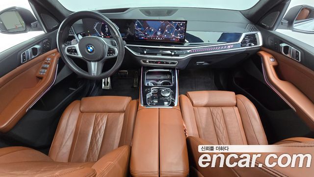 BMW X7 xDrive 40i M Sport 7STR