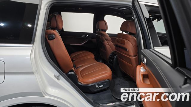 BMW X7 xDrive 40i M Sport 7STR