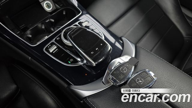 Mercedes-Benz C-Class C200 Cabriolet
