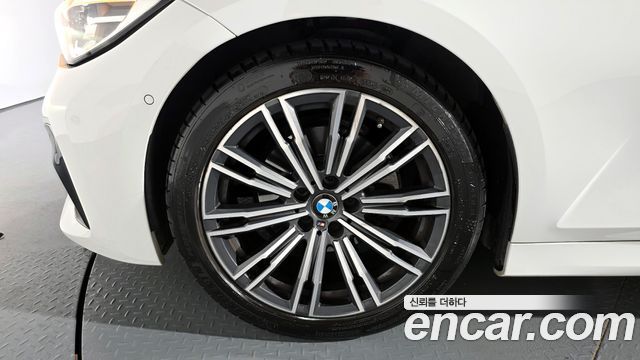BMW 3-Series 320i M Sport