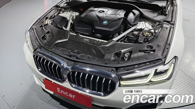 BMW 5-Series 530i M Sport Package