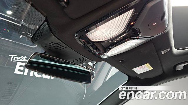 BMW 5-Series 530i M Sport Package