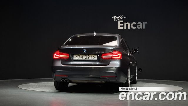 BMW 3-Series 330i M Sport