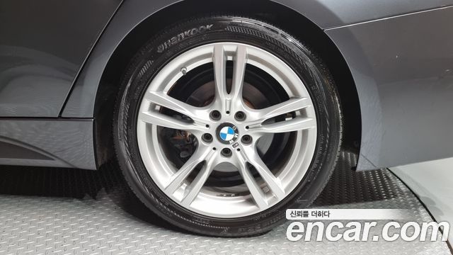 BMW 3-Series 330i M Sport