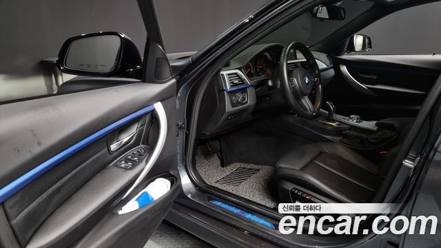 BMW 3-Series 330i M Sport