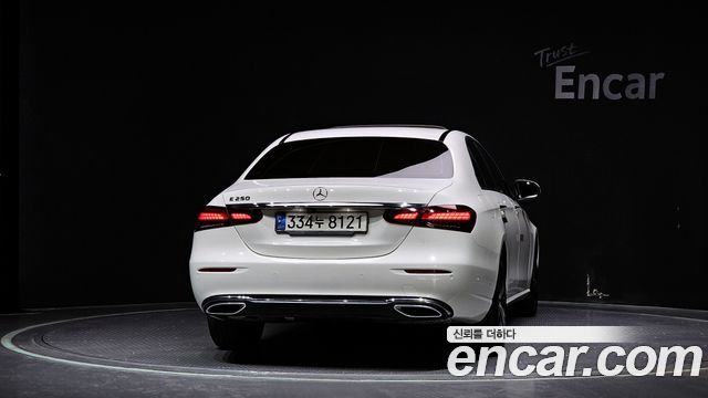 Mercedes-Benz E-Class E250 Avantgarde