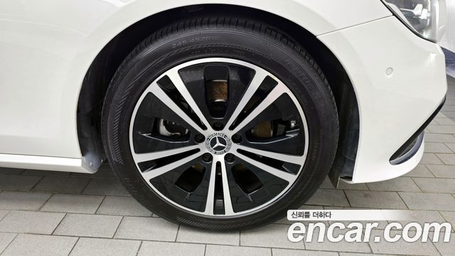 Mercedes-Benz E-Class E250 Avantgarde