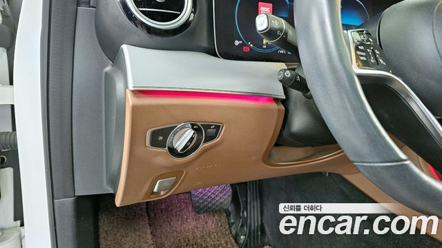 Mercedes-Benz E-Class E250 Avantgarde